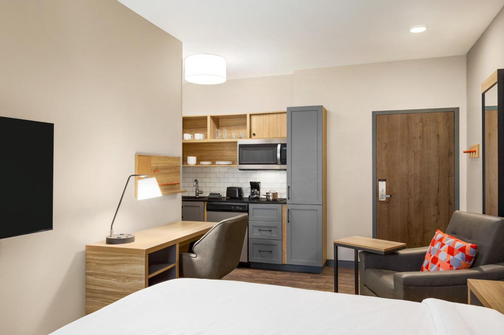 Candlewood Suites Pittston By Ihg Exterior photo