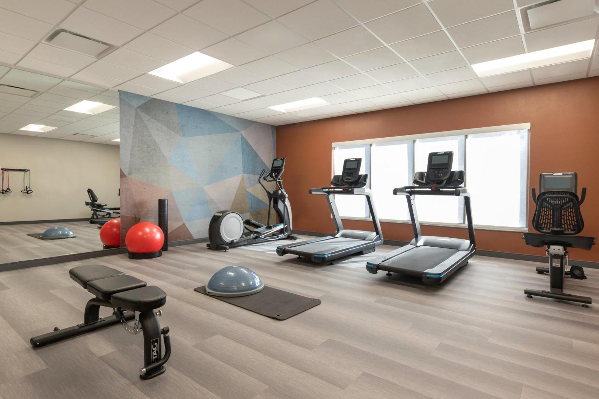 Candlewood Suites Pittston By Ihg Exterior photo
